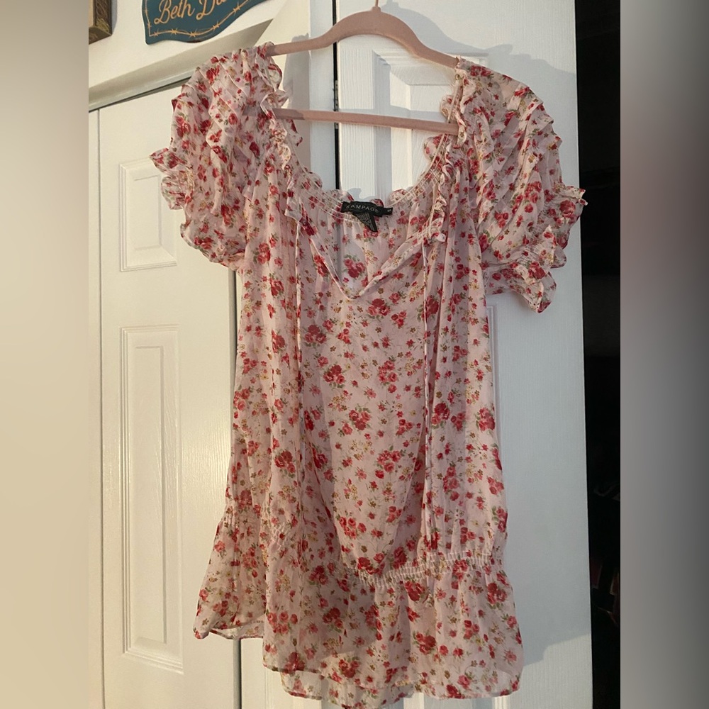 Rampage Red Floral Women's Blouse